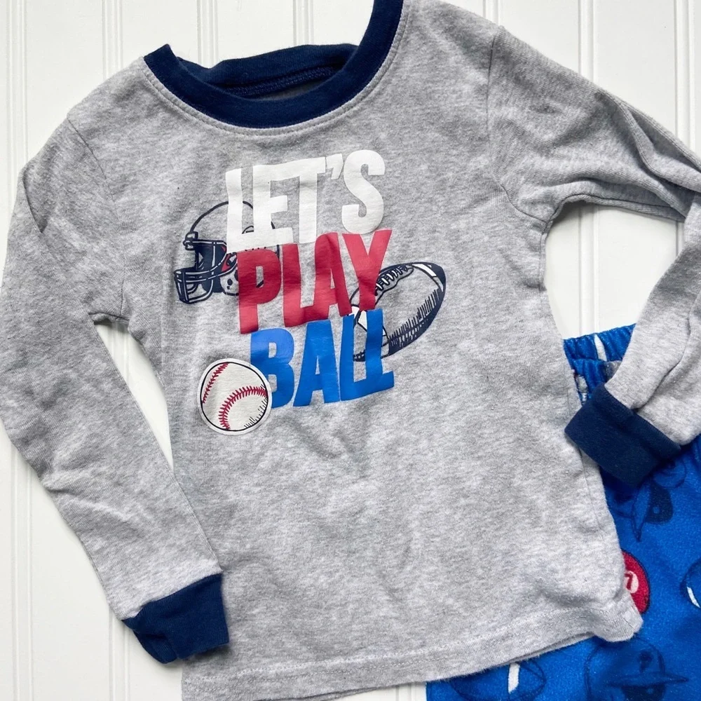•Carter’s• play ball pj set